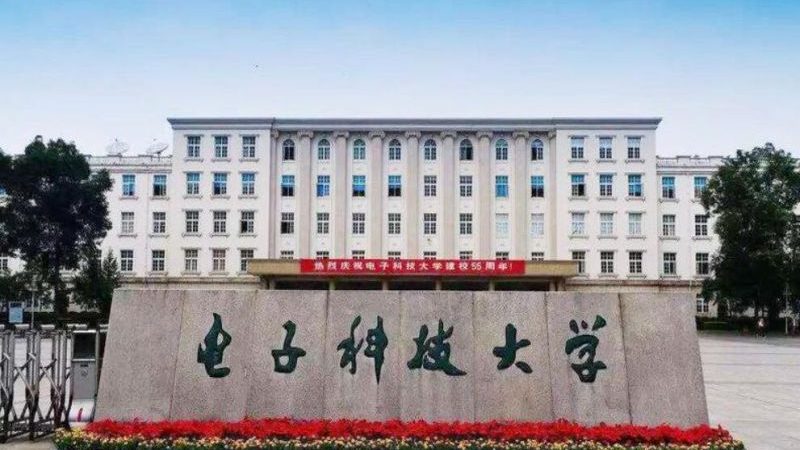 深圳线路板快速打样：揭秘高效打样流程与关键要素